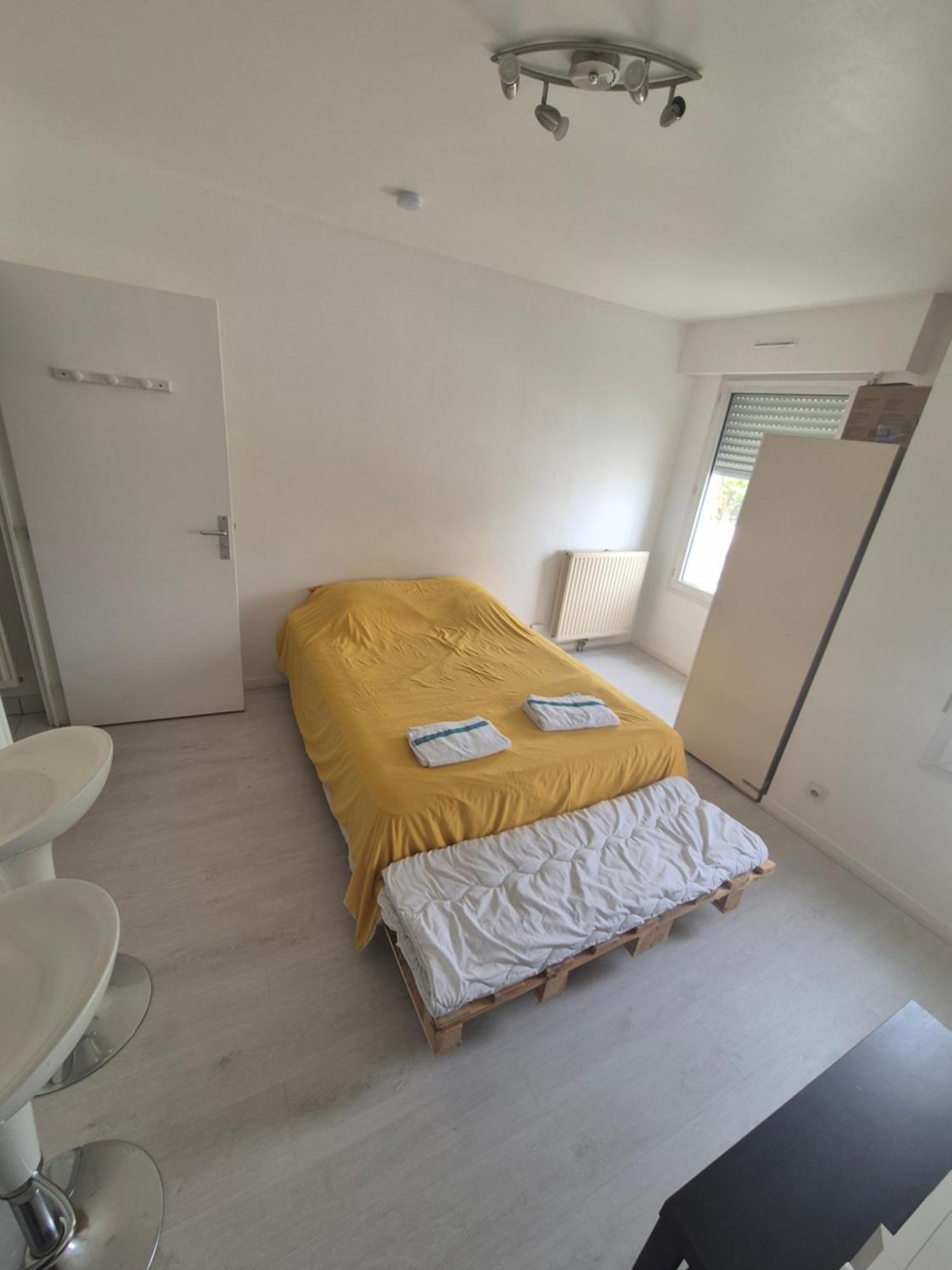 Studio A Suresnes Eksteriør billede